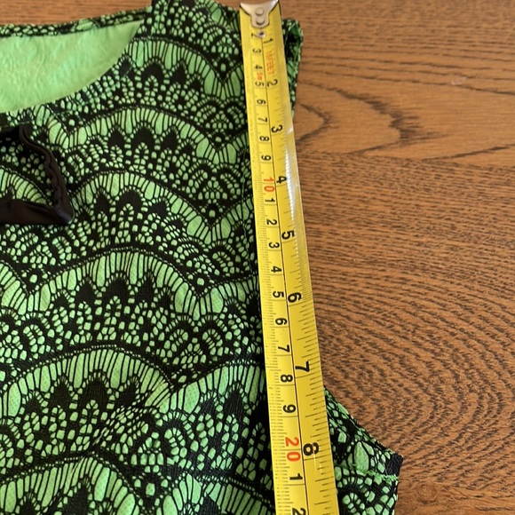 S Tulle Sleeveless Dress - green/black with front bow detail - Picture 12 of 12